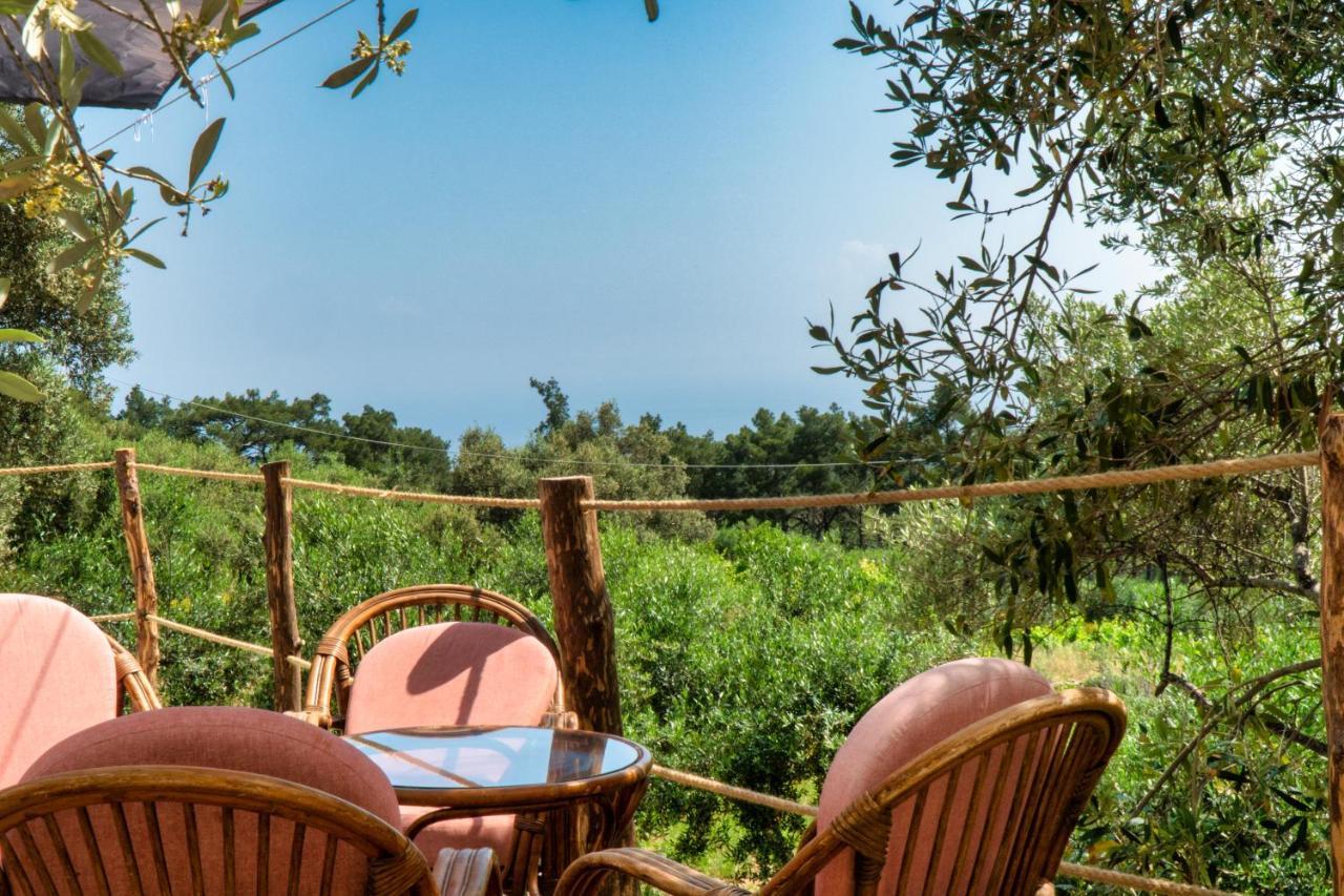 Luxury Dome Tents Ikaria Ap'Esso2 Raches  Exteriör bild