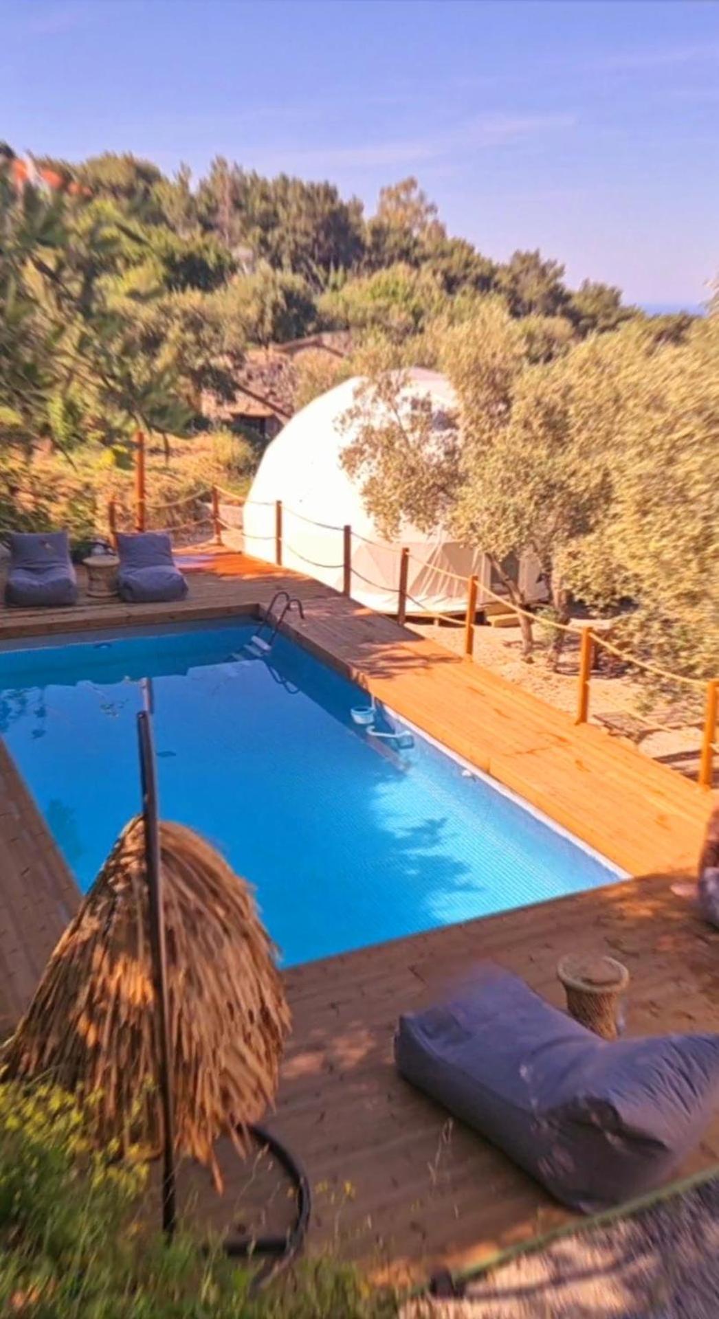 Luxury Dome Tents Ikaria Ap'Esso2 Raches  Exteriör bild